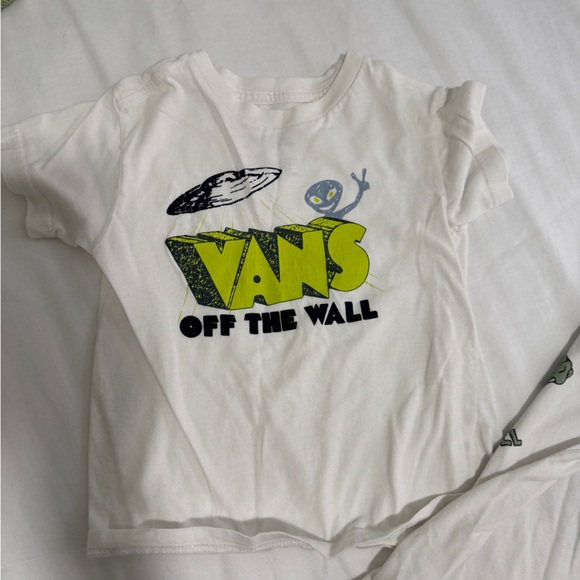3T Vans/Quiksilver t-shirts - Picture 2 of 6